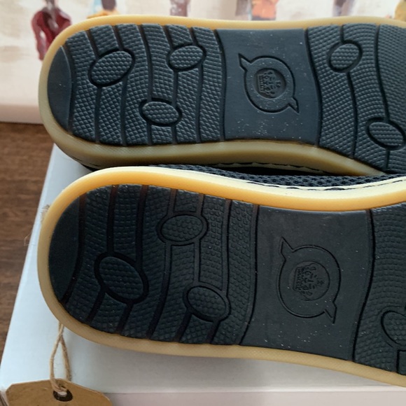 BORN HANDCRAFTED SLIP ON BLACK 7.5 NEW NO BOX - Picture 9 of 11